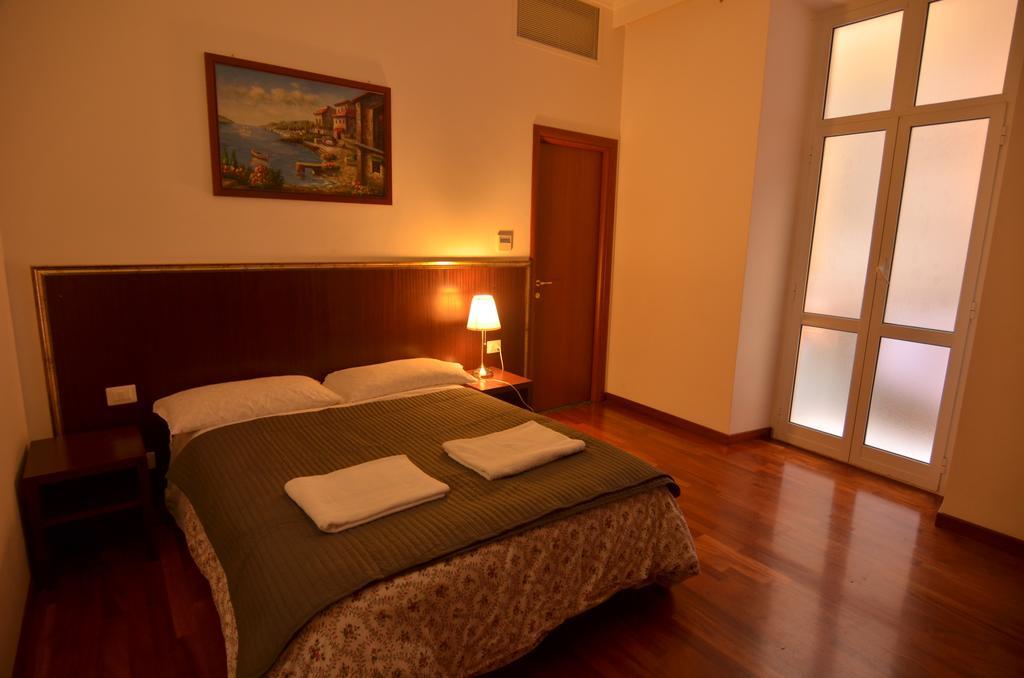 Mille Fiori Bed and Breakfast Ρώμη Δωμάτιο φωτογραφία